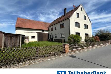 Ehemaliger Bauernhof mit Scheune und Nebengebäuden - direkt am Ortsrand - Kalchreuth Röckenhof