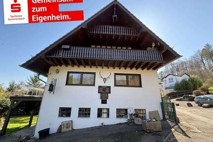 Haus zum Kaufen in Wiehl 340.000,00 € 250 m²