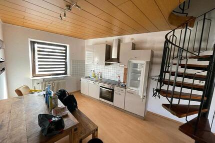 Schöne 3 ZKB Maisonette Wohnung - Blieskastel