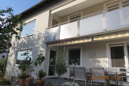 Schöne helle Wohnung, 100 m² + Balkon in Pfreimd, zentrumsnah