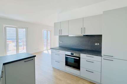 Wohnung zum Mieten in Hannover 1.461,81 € 98 m²