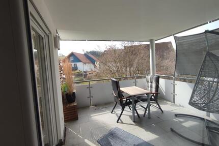 Sehr schöne 3,5-Zimmer-Wohnung Balkon,EBK, 2 TG-Plätze Sonnenbühl