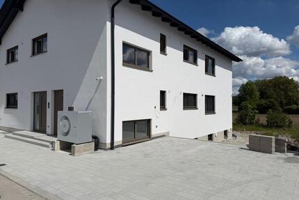 4 Zi. Neubauwohnung zur Miete - 2.150,00&nbsp;EUR Kaltmiete, ca.&nbsp; 130,00&nbsp;m&sup2; in Ergolding (PLZ: 84030)