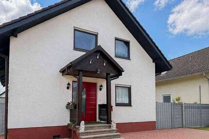 Haus zum Kaufen in Lampertheim-Hofheim 450.000,00 € 143 m²