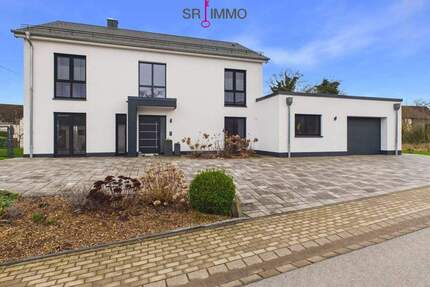 Hochwertiges, neuwertiges Einfamilienhaus in Koxhausen