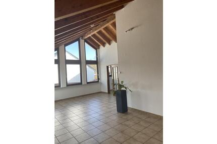 Großzügige 3,5-Zimmer-Wohnung in Winnenden (Hungerberg)