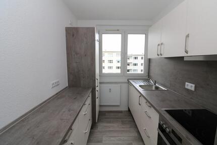 Das Buffet ist eröffnet…2-RW mit Einbauküche, Dusche & Balkon!!! - Freiberg