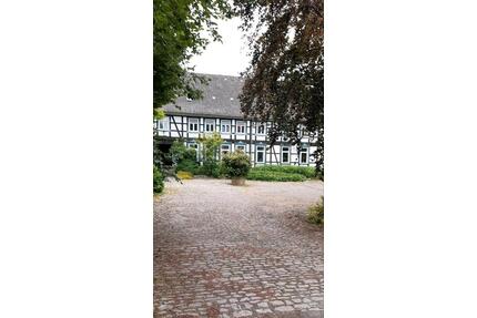 Historisches Gutshaus - 1.650.000,00&nbsp;EUR Kaufpreis, ca.&nbsp; 660,00&nbsp;m&sup2; in Nordstemmen (PLZ: 31171)