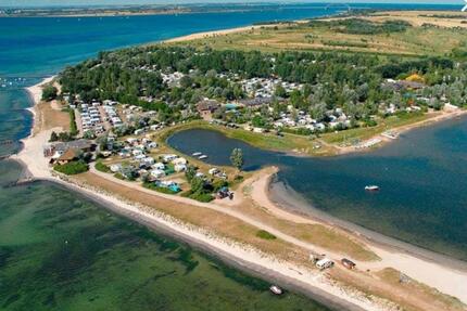 Zweifamilienhaus & Garten in traumhafter Lage auf Fehmarn-Wulfen