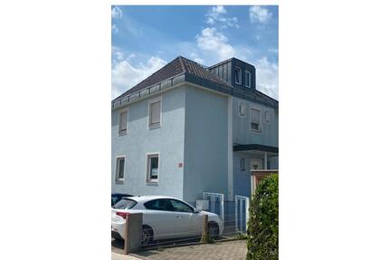 Privat Verkauf - 1-2 Familienhaus mit Stellplätzen - Ostfildern