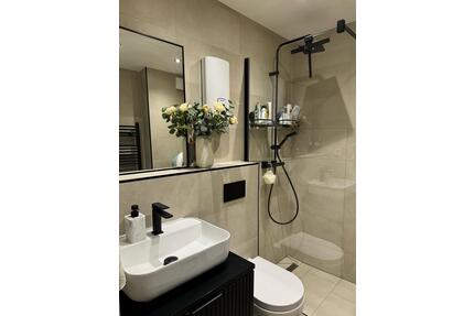 GE-Buer Erstbezug nach Kernsanierung mit eigenem Gartenanteil - Gladbeck Alt-Rentfort