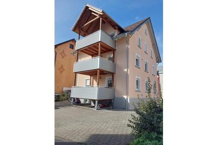 3-Zimmer Wohnung im Kernsanierten 3-Fam. Haus mit Südbalkon - Leutkirch im Allgäu