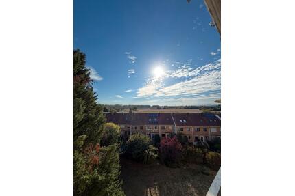 2-Zimmer-Wohnung mit großem Südbalkon & Garage in Speyer Süd