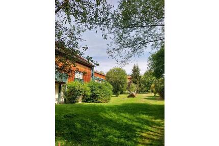 Zum Verkauf steht ein möbliertes Hotelapartment im bekannten Hote - Viechtach