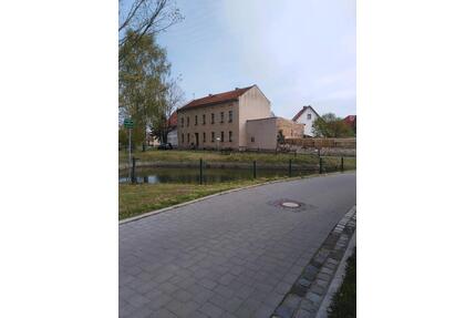 Mehrfamilienhaus zu verkaufen - 250.000,00&nbsp;EUR Kaufpreis, ca.&nbsp; 300,00&nbsp;m&sup2; in Querfurt (PLZ: 06268)
