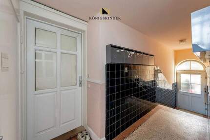 Denkmal-Juwel Stuttgart-Süd: 3-Zi Wohneinheit mit Etagenheizung, Abstellraum & hohem AfA-Potenzial - Stuttgart / Heslach