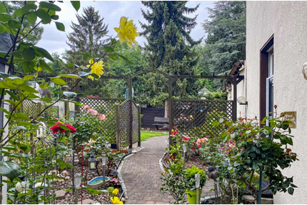 Haus zum Kaufen in Essen 1.495.000,00 € 824 m²