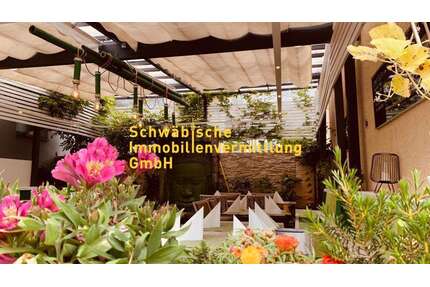 Haus zum Kaufen in Stuttgart 1.520.000,00 € 425.45 m²