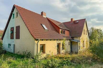 Haus zum Kaufen in Wilsdruff 135.000,00 € 118 m²