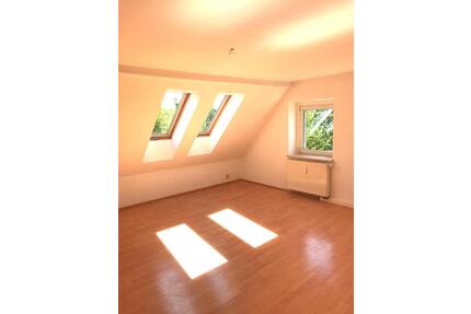 Großzügige 2-Raum DG Wohnung - 385,00&nbsp;EUR Kaltmiete, ca.&nbsp; 69,00&nbsp;m&sup2; in Doberschau-Gaußig (PLZ: 02692)