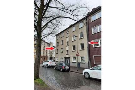 Haus zum Kaufen in Duisburg 385.000,00 € 400 m²