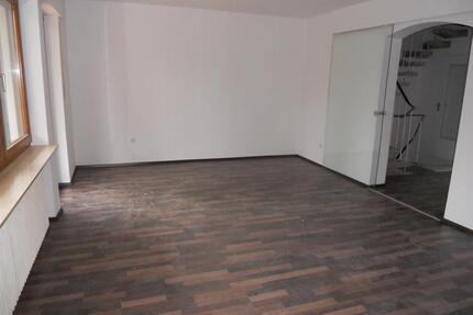 Reihenhaus - 520.000,00&nbsp;EUR Kaufpreis, ca.&nbsp; 120,00&nbsp;m&sup2; in Frankenthal (Pfalz) (PLZ: 67227)