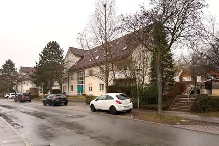 Wohnung zum Kaufen in Dresden 250.000,00 € 98 m²