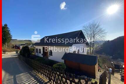 Haus zum Kaufen in Schönecken 390.000,00 € 256 m²