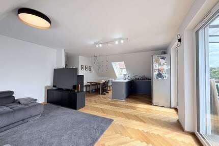 Wohnung zum Kaufen in Nürnberg 375.000,00 € 81 m²