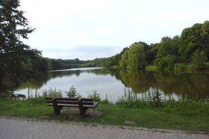 Großzügige u. helle 2-Zim.-Whg. mit Süd-Balkon am Mühlenteich - Glinde