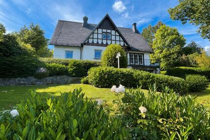 Stilvolles Haus am Sorpesee mit einzigartigem Charakter - Sundern (Sauerland)