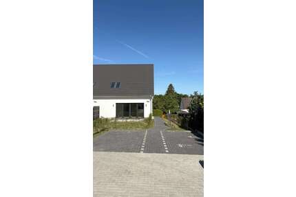 Haus zum Mieten in Scharbeutz 2.200,00 € 116.62 m²