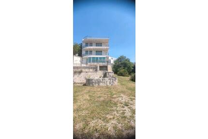 Villa zum Verkauf in Montenegro - Gaimersheim