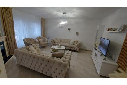 Gepflegte 3,5-Zi-Whg mit Balkon, Büro und Tiefgaragenstellplatz - Schwäbisch Gmünd