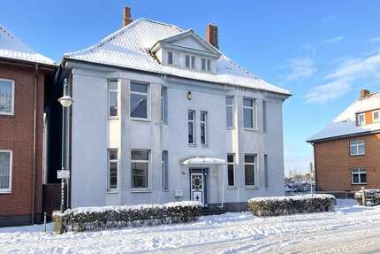 Haus zum Kaufen in Hagenow 299.000,00 € 260 m²