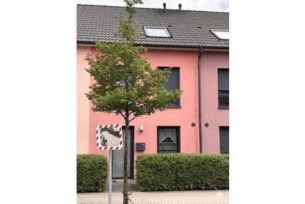 Modernes Mittelreihenhaus zur Miete in Kaltenkirchen – Zeisigring