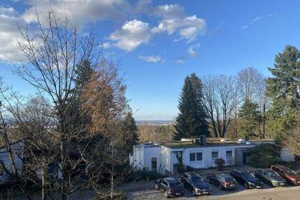 Gepflegte Wohnung mit 2 Balkonen + Garage! - Karlsruhe Bergwald