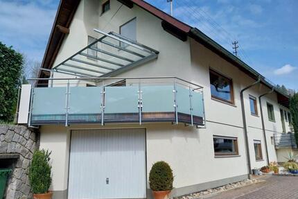 Grosszügiges 7.5-Zimmer-Einfamilienhaus mit Terrasse, Garage & Ho - Steinach