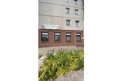 Gewerbe in zentraler Lage - 1.350,00&nbsp;EUR Kaltmiete, ca.&nbsp; 114,00&nbsp;m&sup2; in Pasewalk (PLZ: 17309)