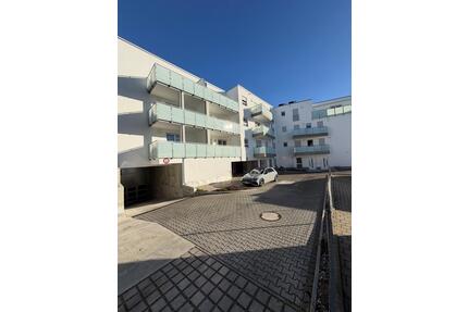 Erstbezug ab 01.05.2026 – 3-Zimmer-Neubauwohnung mit neuer EBK, Süd-Loggia & KfW40 Vermietung - Mering