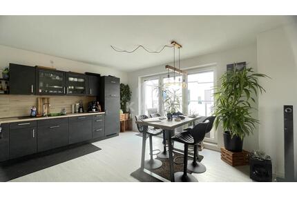 Hochwertige Penthousewohnung zentral in Leer-Loga mit großer Dachterrasse! - Leer (Ostfriesland)