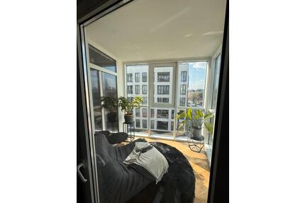 Möbliert - Berlin Mitte - 2 Zimmer mit Balkon und Wintergarten