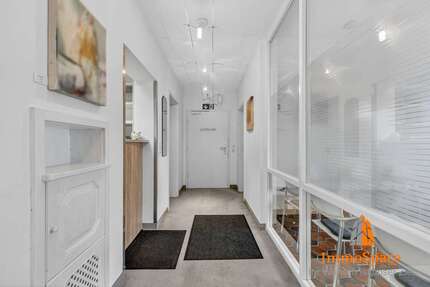 Haus zum Kaufen in Diedorf 665.000,00 € 274.02 m²
