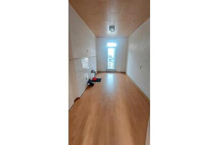 helle, neu renovierte Wohnung im Herzen von Groitzsch zu vermiete - Zwenkau