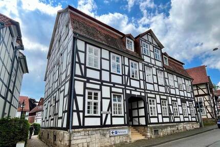 Charmante 3-Zimmer-Wohnung in historischem Fachwerkhaus in der Korbacher Innenstadt
