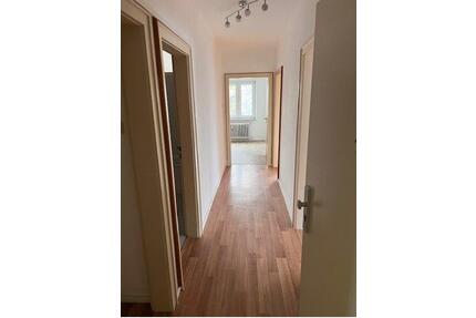 Schöne 3-Zimmer-Wohnung am Park und in der Stadtmitte - Pirmasens