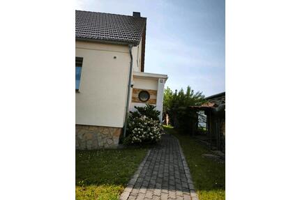 Immobilien Baujahr 1980 - 280.000,00&nbsp;EUR Kaufpreis, ca.&nbsp; 100,00&nbsp;m&sup2; in Breitungen/Werra (PLZ: 98597)