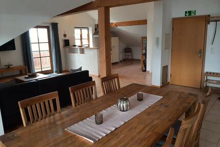 Ferienwohnung nähe Chiemsee Vogtareuth Chiemgau Rosenheim Bayern