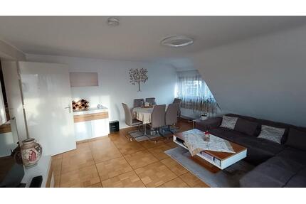 Helle 3-Zimmer-Wohnung, DG ca. 72,4 m² DIN Wfl. - Stuttgart Stuttgart-West