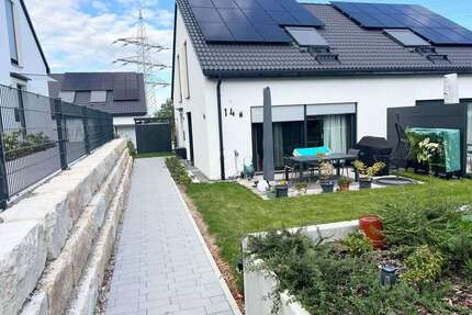 Haus zum Mieten in Besigheim 2.200,00 € 130.87 m²